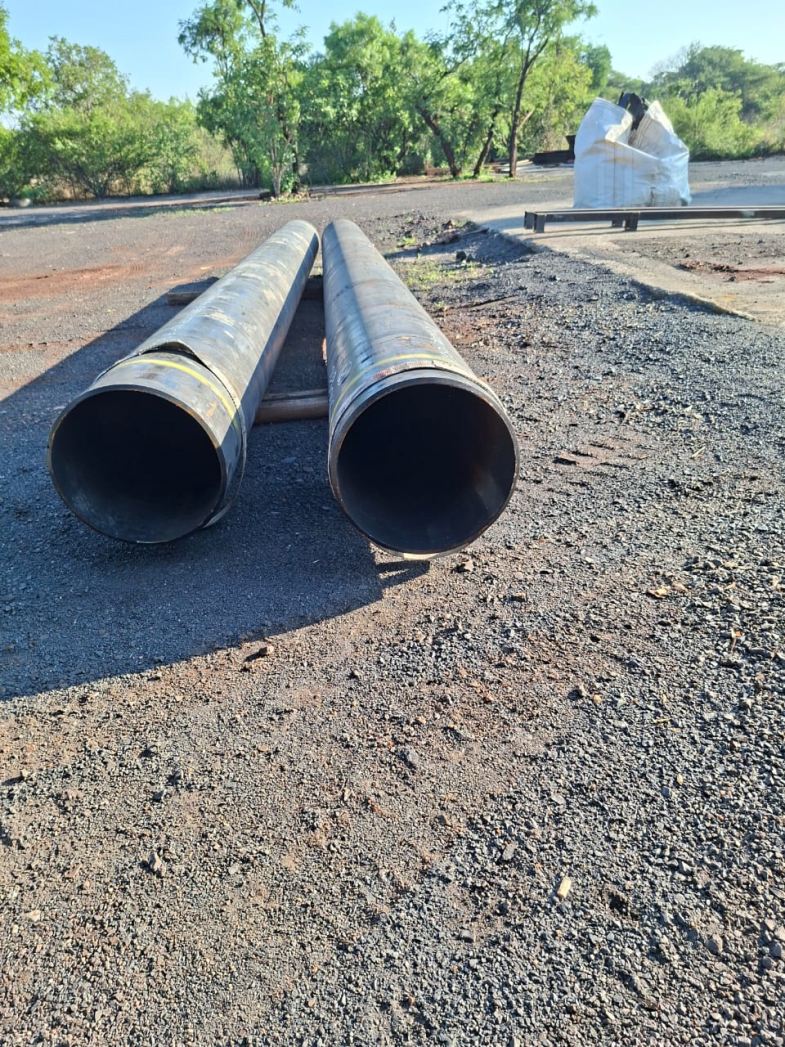 Conveyor pulleys